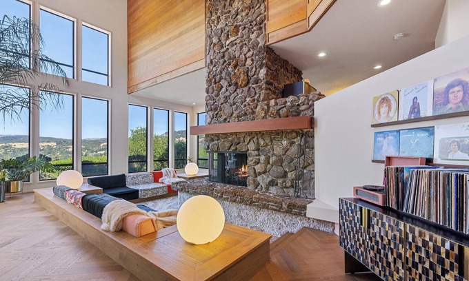 Santa Rosa House | Luxe & Secluded Wine Country Estate with Steam Bath & Sauna/Pool/Tennis Court