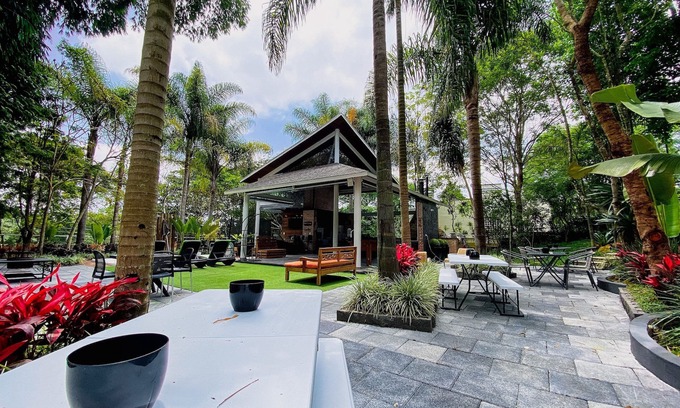 Carapicuiba House | Luxuosa Propriedade com Jacuzzi para 12 Pessoas!
