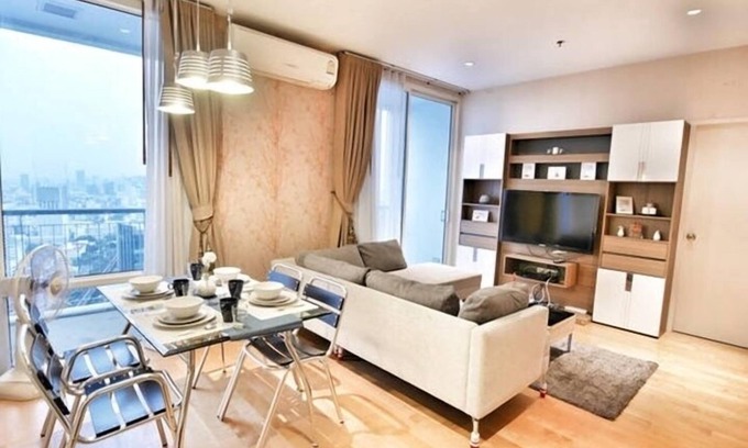 Pathumwan Apartment | Luxurious 2BR-City center-Close BTS