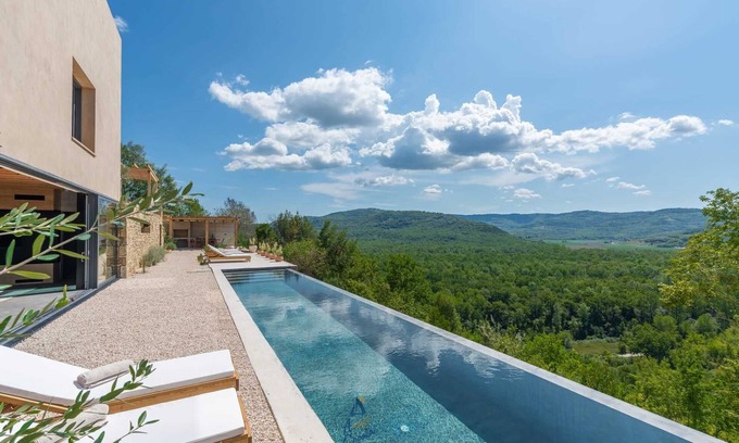 Golubici Villa | Luxurious 4-BR villa for up to 8 with pool and spa