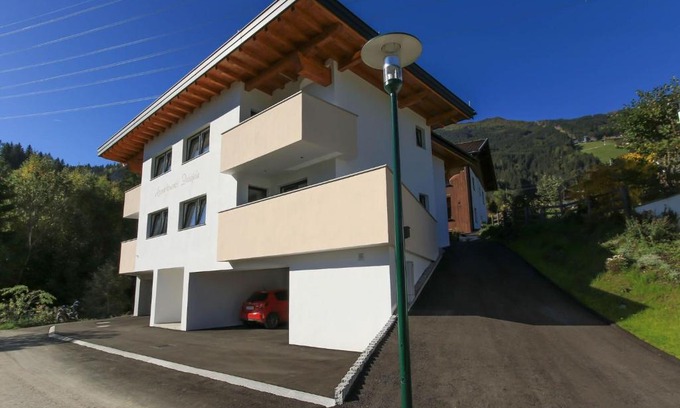 Fuegenberg Apartment | Luxurious Apartment in F genberg with Sauna