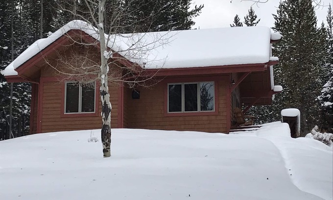 Skywood Preserve House | Luxurious Cabin with Fabulous View
