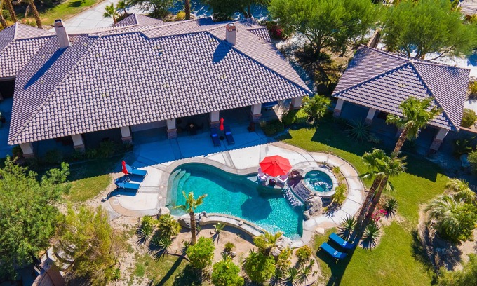 Thousand Palms House | Luxurious Dream pool estate, acre lot, music allowed.