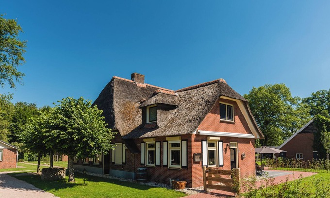 Zuna Resort | Luxurious Holiday Farm | 8 People