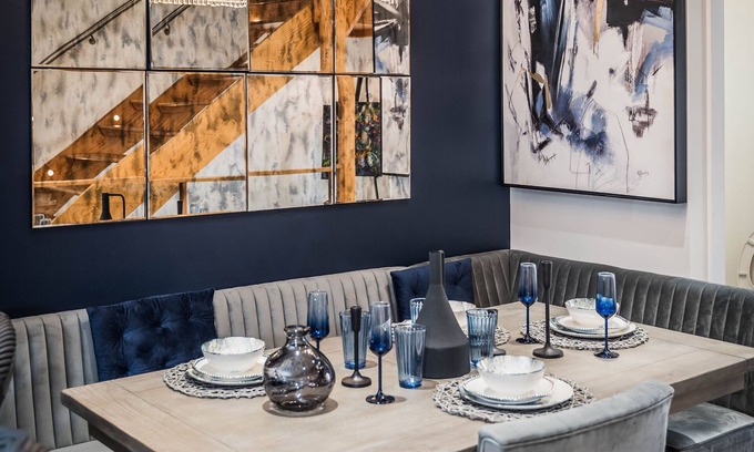 Pittsburgh House | Luxurious Loft-Style Townhome with Breathtaking Northside Views