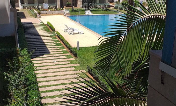 Pont Blondin Apartment | Luxurious property garden view swimming pool beaches 300 M