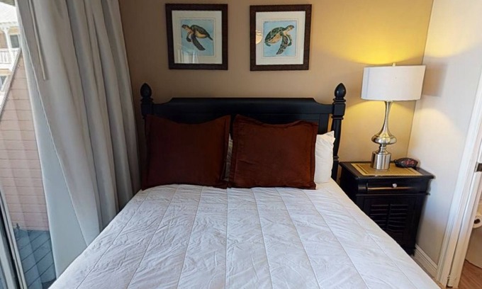Colliers Bay Apartment | Luxurious Property for Less