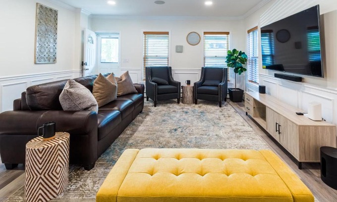 Lambertville House | Luxurious Retreat, Parking, Restaurants, Near New Hope, 1mile Delaware River