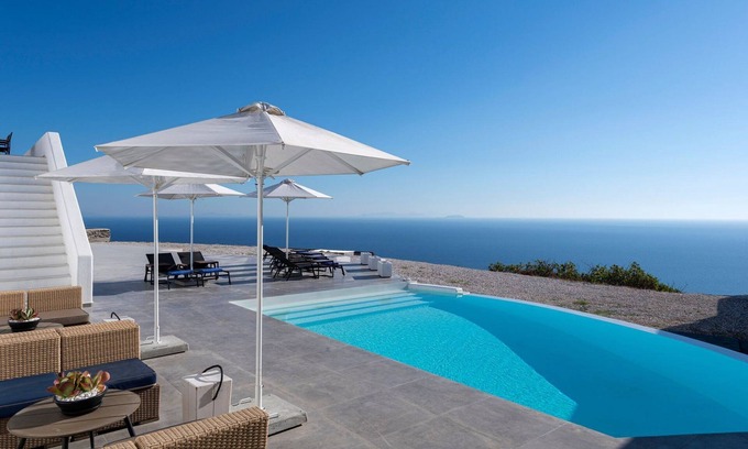 Imerovigli Villa | Luxurious Santorini Escape | Villa Imerovigli | Private Infinity Pool |.