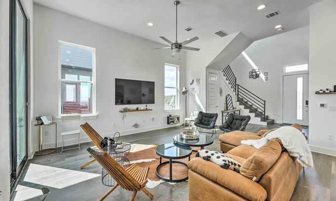 Meadows At Trinity Crossing House | Luxurious & Spacious Austin Home ~ 8 Mi to Dtwn!