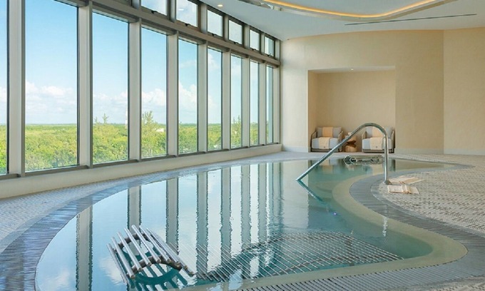 Playa Mujeres Resort | Luxury 1 bdrm Suite at the beautiful Garza Blanca