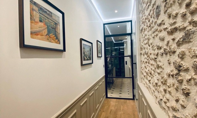 Asnieres-sur-Seine Apartment | Luxury 10 min Paris - Feifei's Home & Spa