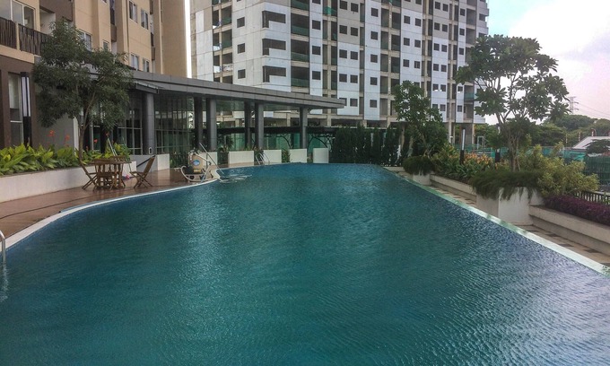 Cikarang Apartment | Luxury 1BR with Study Room The Oasis Apartment