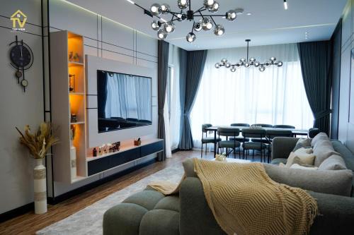 Dubai Apartment | Luxury 2 bedrooms holiday homes only families