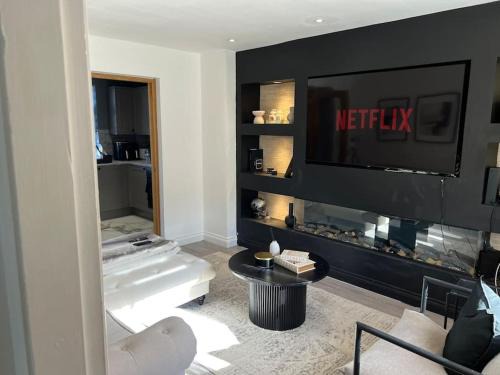 Salford House | Luxury 2-BR house AO arena & City & Old Trafford