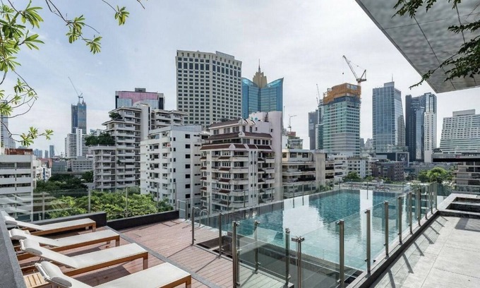 Bangkok Central Business District Condo | Luxury 2BR BTS Asok/Terminal21
