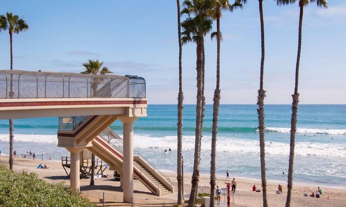 San Clemente Villa | Luxury 3 Bedroom in San Clemente - Hundreds of 5* Reviews