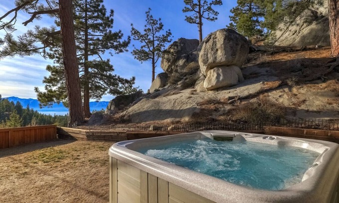 Tahoe Village House | Luxury 4BR | BBQ, Hot Tub & Lake Views | Sleeps 8