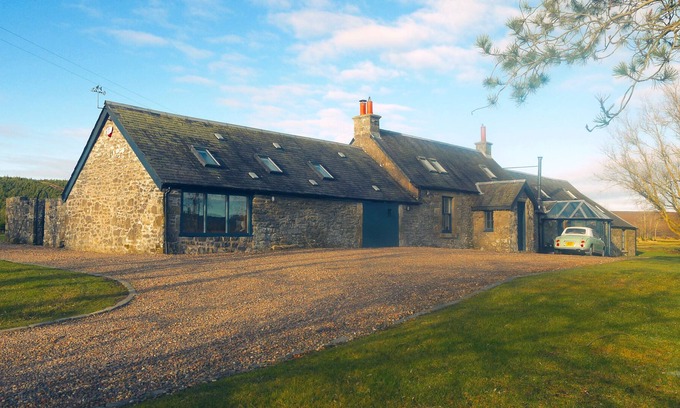Lanark Other | Luxury 5* Secluded Farm house with Hot Tub in Scotland