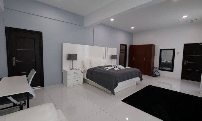 Gros Islet Villa | Luxury 5BD Loft Located In Rodney Bay