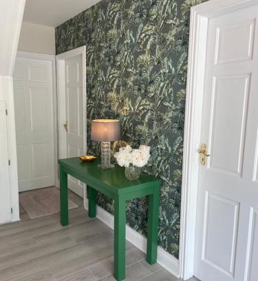 Moycullen Apartment | Luxury Apartment, bed and breakfast