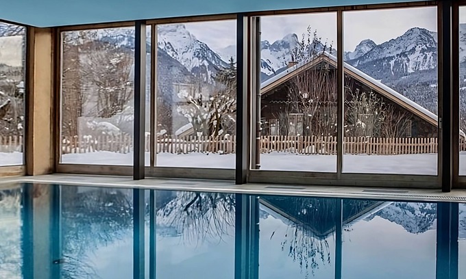 Chateau-d'Oex Apartment | Luxury Apartment, Panoramic Mountain Views, 5 Star Spa Facilities - 4 Bedroom