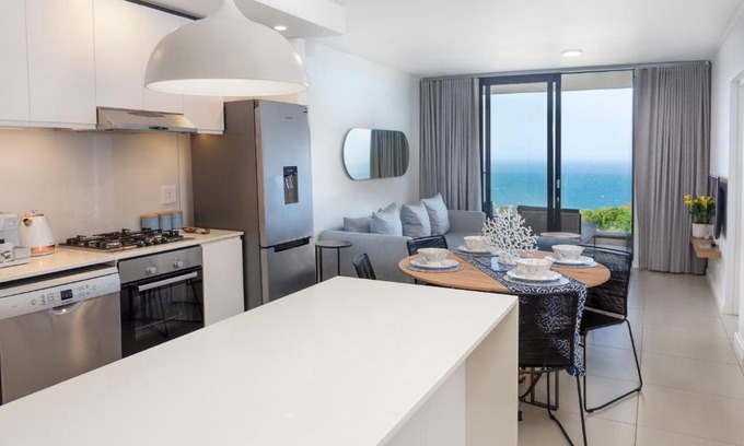 Hillhead Apartment | Luxury apartment with amazing ocean view