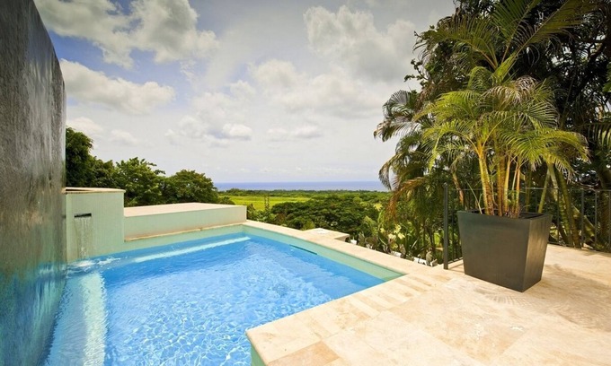 Lancaster Villa | Luxury Art Filled Villa with Pool and Ocean Views - Martello House