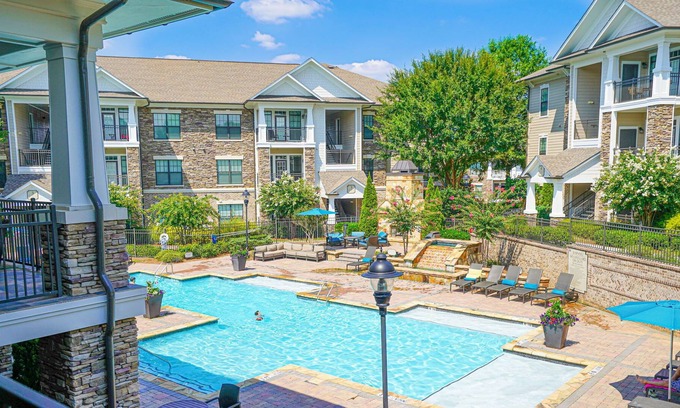 Lawrenceville Apartment | Luxury away from the noise by the pool