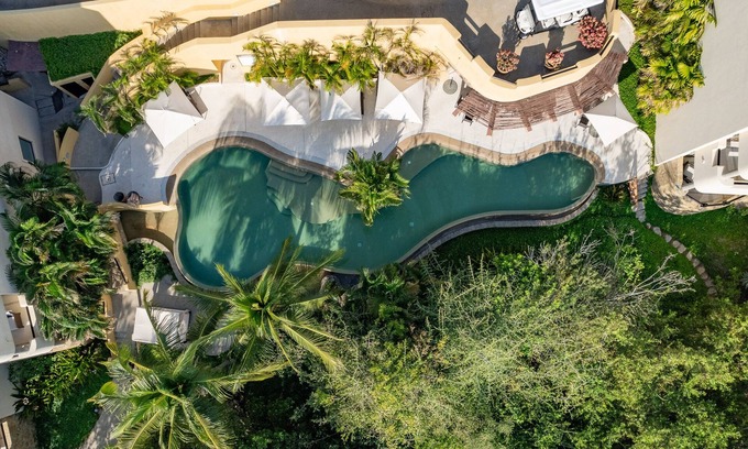 Santa Maria Huatulco Condo | Luxury Beachfront Residence - Beach Residences & Spa