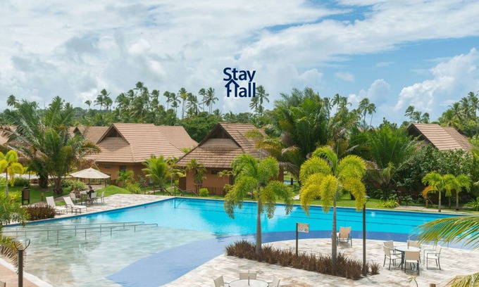Praia dos Carneiros Condo | Luxury Bungalow-3rm-Jacuzzi and Private Pool-SH009