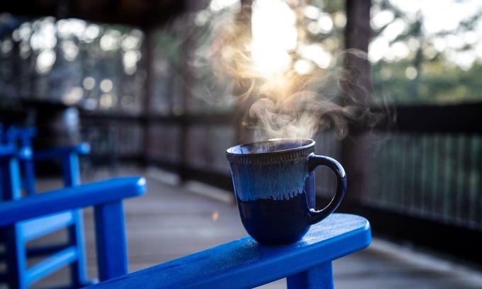 Epworth Cabin | Luxury Cabin w/Hot Tub, FP, all king beds & covered decks – Near Wineries!