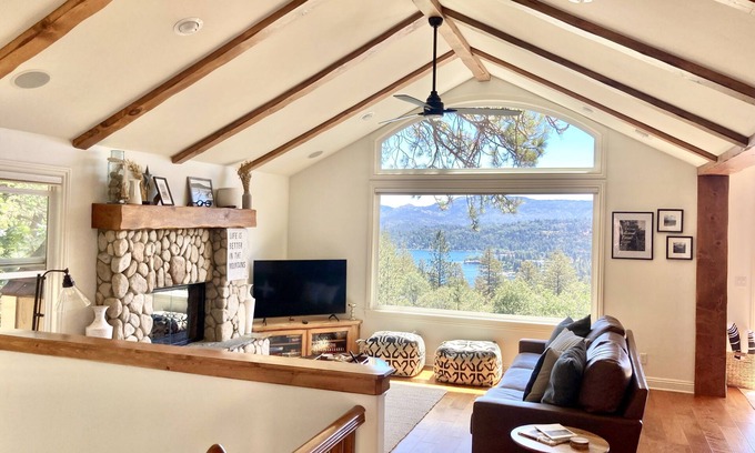 Blue Jay Cabin | Luxury cabin with a spectacular lake view, nestled in the pines!