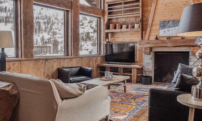 Val-d'Isere Ski Chalet | Luxury Chalet in Val-d'Isère for 8 with comfort included
