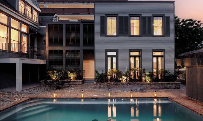 Touro Hotel | Luxury Garden District Retreat With Heated Pool