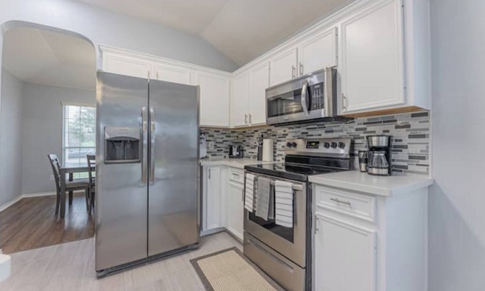 Killeen House | Luxury Harker Hideaway: Relax, Unwind, Explore