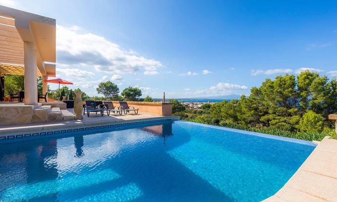 Colonia de Sant Pere House | Luxury Holiday Home"Casa Kyona" with Sea View, Wi-Fi, Garden