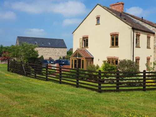 Dulcote House | Luxury Home on Wellesley Park Near Wells