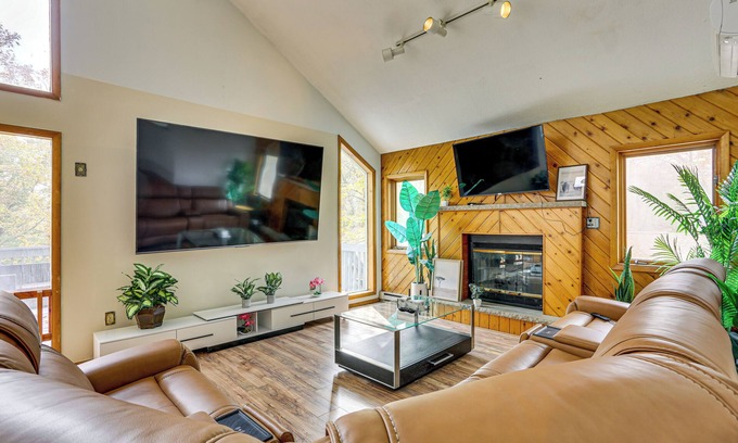 Bushkill House | Luxury Home w/Game Room, 4 Mi to Bushkill Falls!