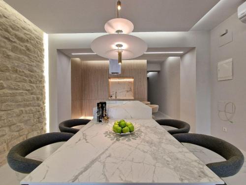 Alicante Apartment | LUXURY IN "PLAZA LUCEROS" in the heart of the city & beach