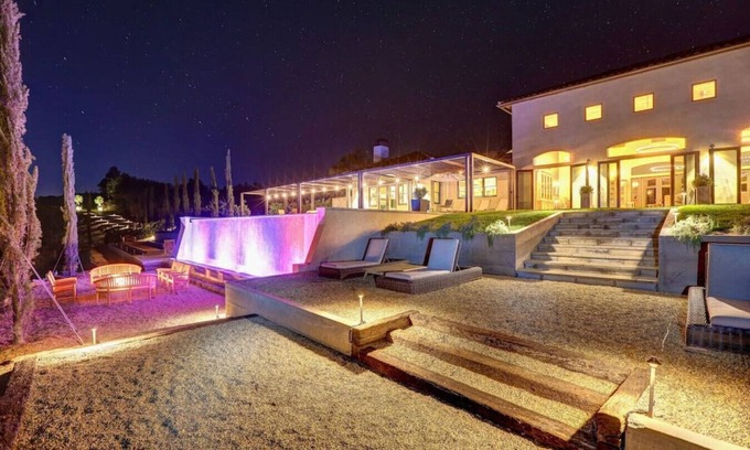 St. Helena House | Luxury Mountaintop Estate in Napa Valley