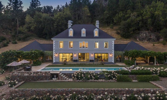Napa House | Luxury Napa Country Estate w/pool & views!
