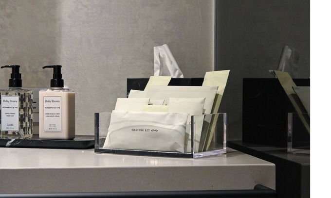 Davenport Apartment | Luxury One Bedroom, one bedroom with concierge services