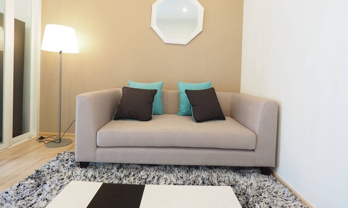 Phuket Condo | Luxury One Bedroom with Infinity Pool in Phuket Town