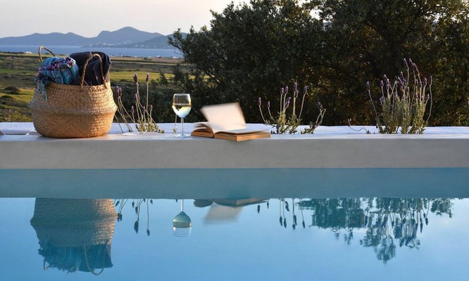 Glisidia Villa | Luxury Paros Villa | Villa Thoe | Contemporary Luxury | 3 Bedrooms