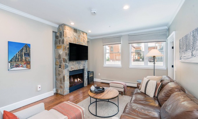 Telluride Condo | Luxury Private Pet-Friendly Residence With Concierge