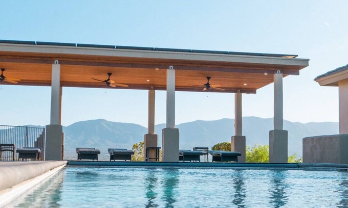 Cornville House | Luxury private Resort 360Views of Sedona and Verde Valley. Hot Tub and Pool.