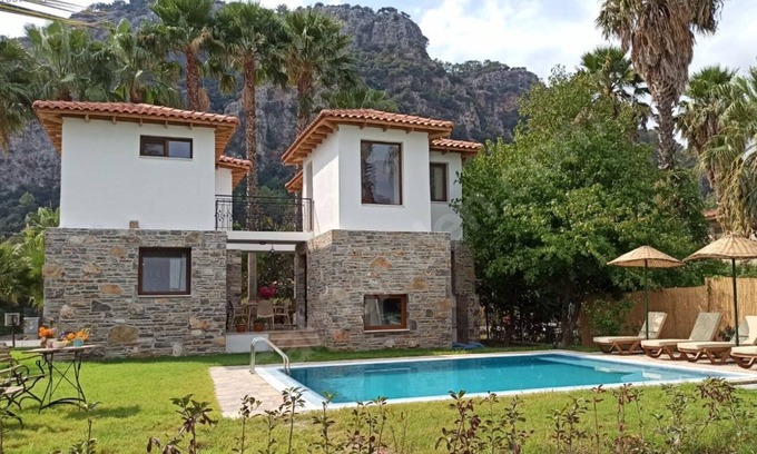 Dalyan Villa | Luxury Private Villa With Big Garden