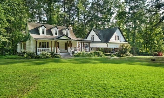 Northeast Raleigh House | Luxury Raleigh Chateau/6 Acres/Private Estate