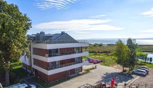 Krynica Morska Apartment | Luxury Resort Krynica -Apartamenty No 1 with swimming pool